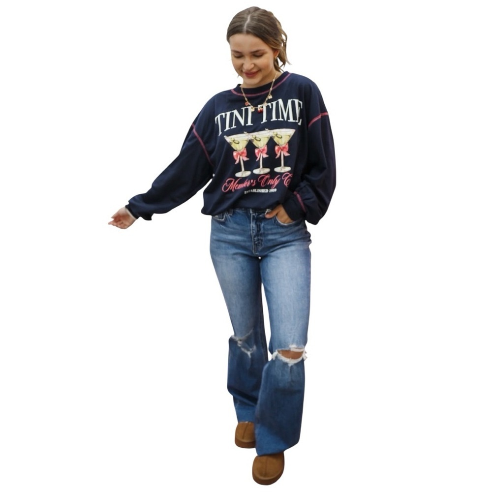 FANTASTIC FAWN MSRP $60 Martini Clubhouse Oversized Pullover in Navy w/Red Seam - Picture 6 of 8